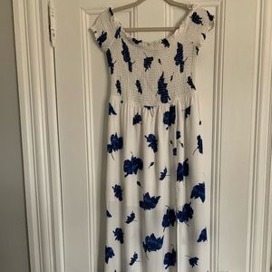 Dynamite Maxi-dress